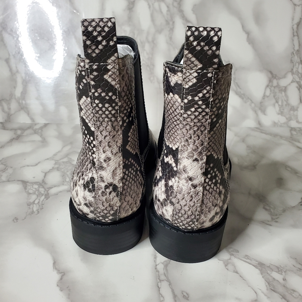 Treasure & Bond Booties Size 7.5 - Picture 4 of 8